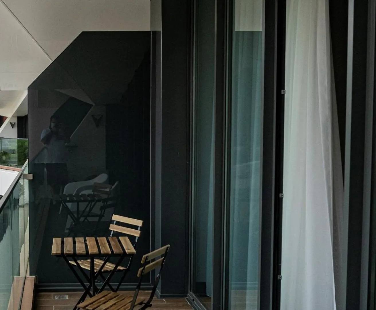Classy Residence In Beyoglu, Pool - Gym - Garage Istanbul Apartment